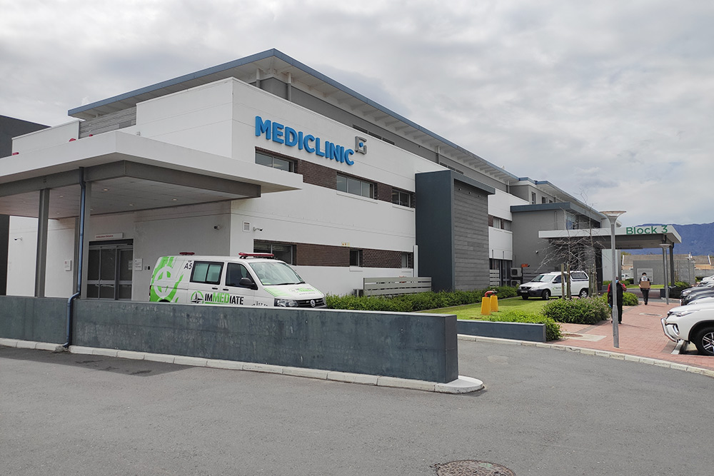 Частный госпиталь Mediclinic — это популярная в ЮАР сеть медучреждений