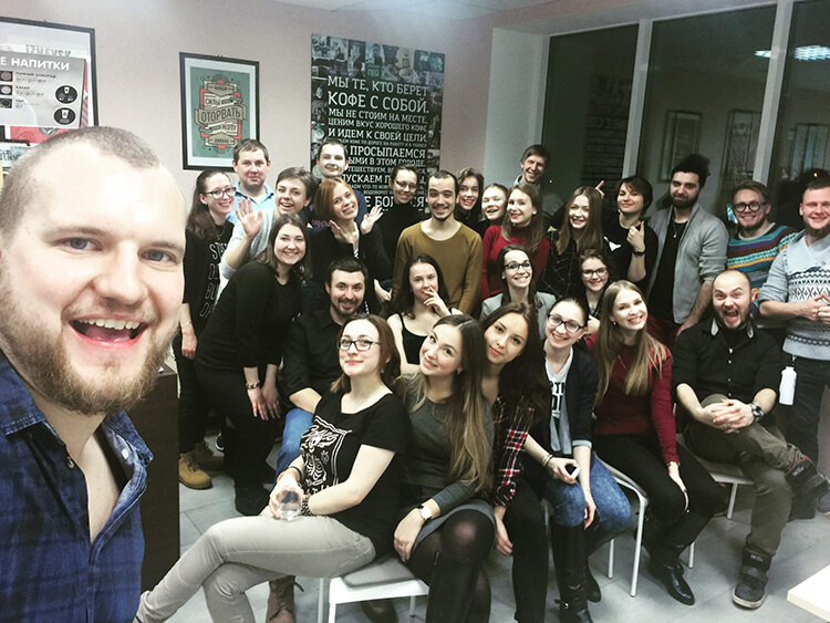 Сегодня в команде у Никиты 40 человек
