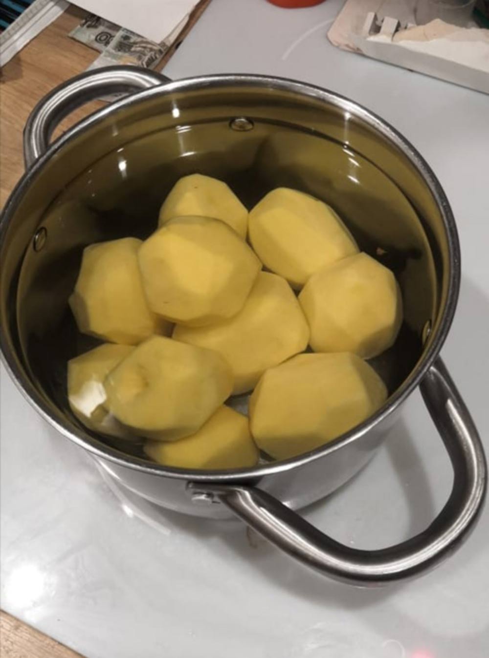 Ставлю картошку для пюре