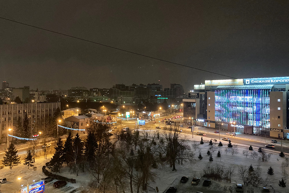 Вечером из студии особенно красивый вид