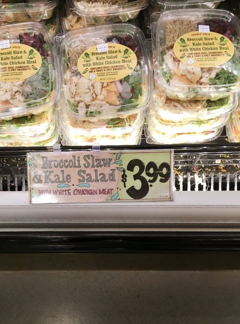 Готовый салат с курицей стоит 3,99 $