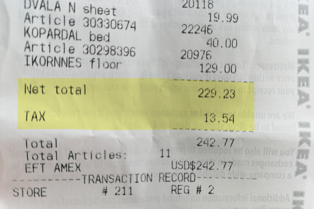 На покупку в «Икее» на 229,23 $ (16 046 <span class=ruble>Р</span>) нам начислили налог в 13,54 $ (947,8 <span class=ruble>Р</span>)