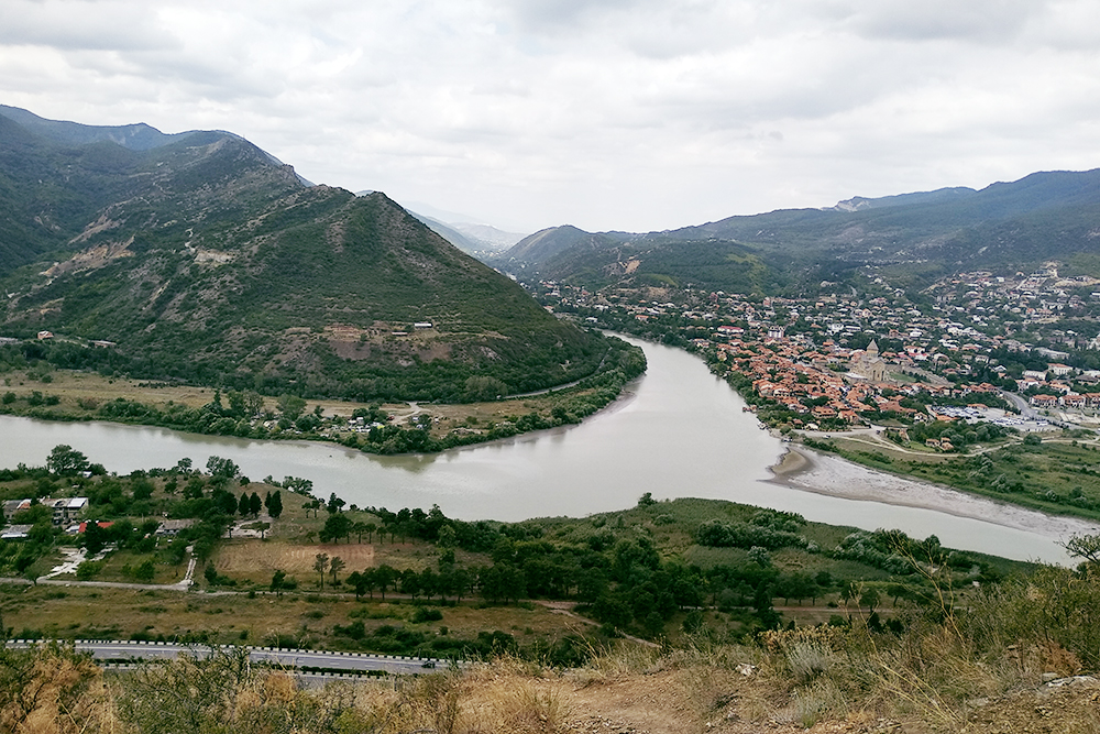 Слияние рек Куры и Арагви
