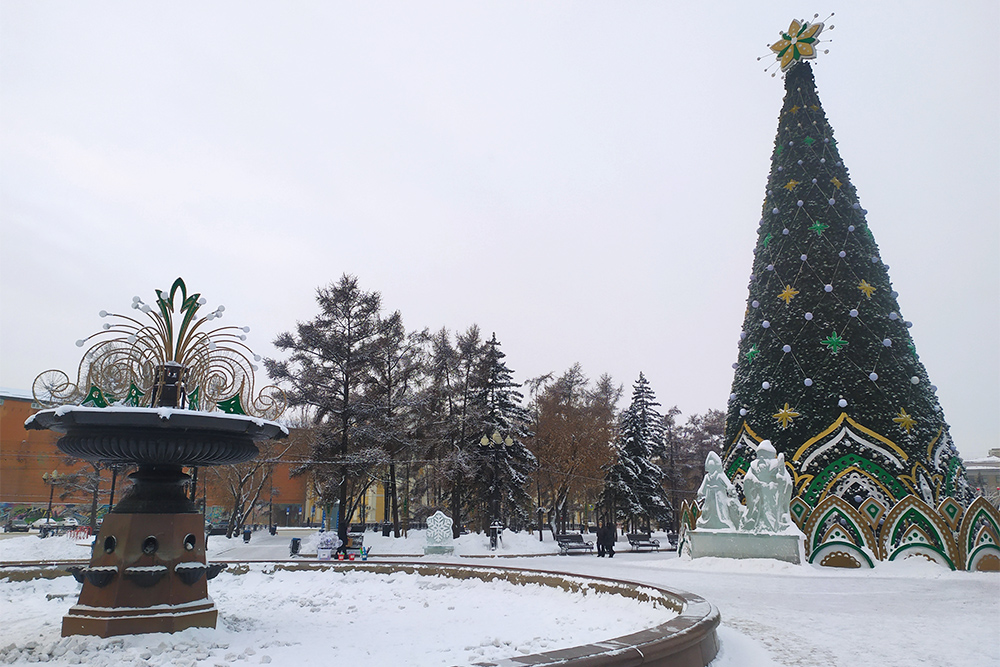 Так выглядит главная елка Иркутска в 2021 году