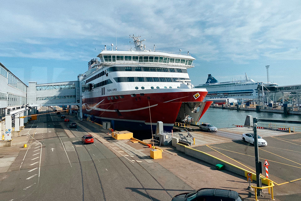 Паром Viking Line, на котором мы приплыли в Таллин из Хельсинки