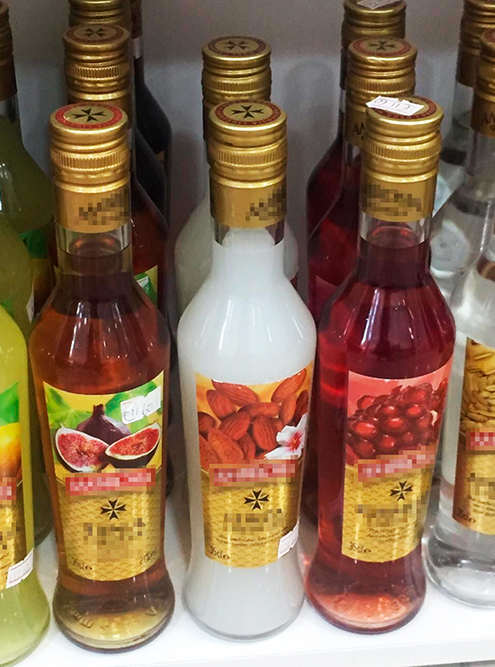 Мальтийские ликеры стоят 12—15 € за литр