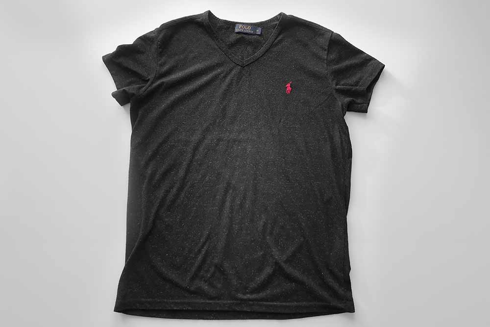 Мужская футболка Polo Ralph Lauren в секонде стоила 400 <span class=ruble>Р</span>. За новую пришлось бы заплатить 4200 <span class=ruble>Р</span>