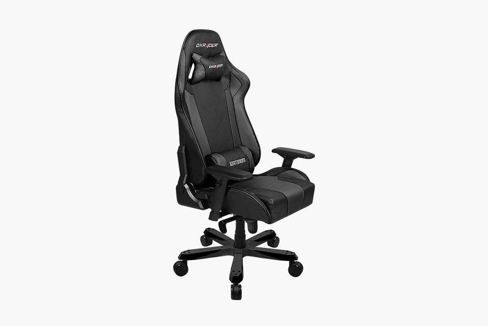 Кресло DXRacer King OH с упором под поясницу и подголовником, 37 990 <span class=ruble>Р</span>. Источник: «Яндекс-маркет»