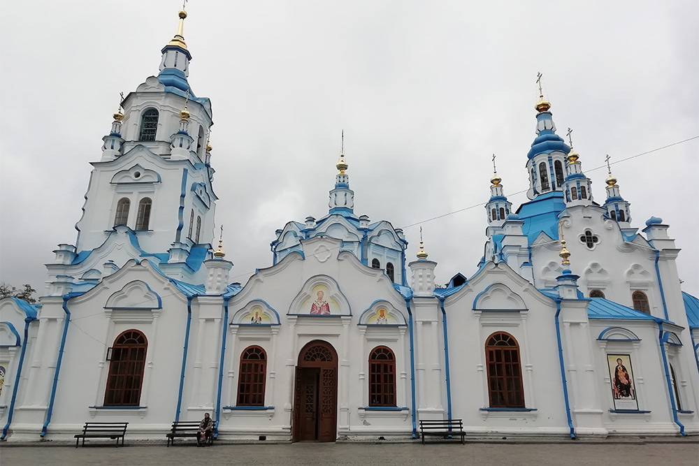 В 1929—1933 годах в здании размещался городской клуб физкультурников, но жили тут в основном курсанты. В 1945 году служба возобновилась