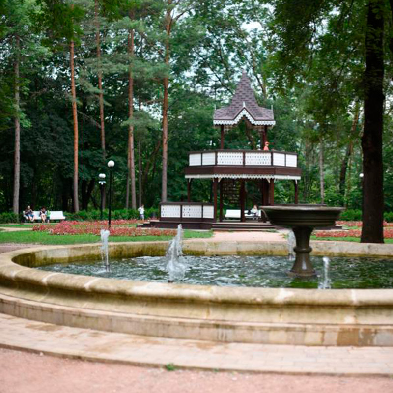 Красивые объекты в Кисловодском парке