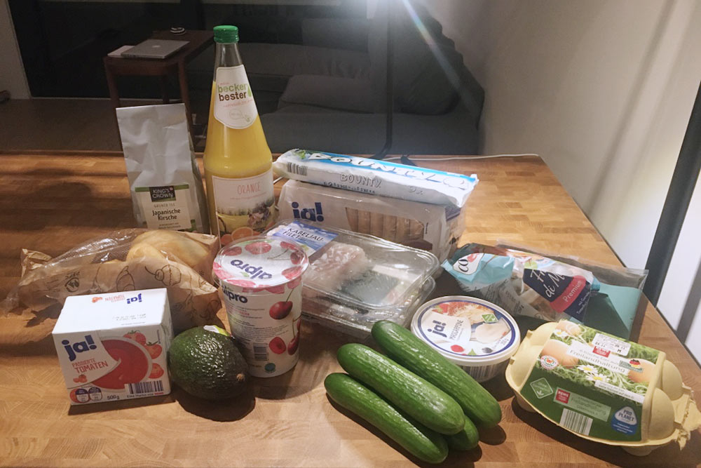 Мой набор продуктов для тирамису, рыбного супа, авокадо-тостов стоил 32,22 € (2442 <span class=ruble>Р</span>)