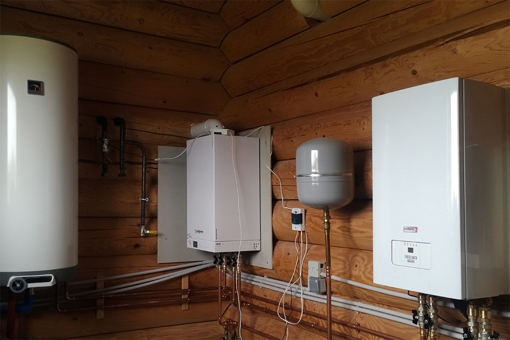 Так выглядела моя котельная в момент установки газового котла и датчиков загазованности
