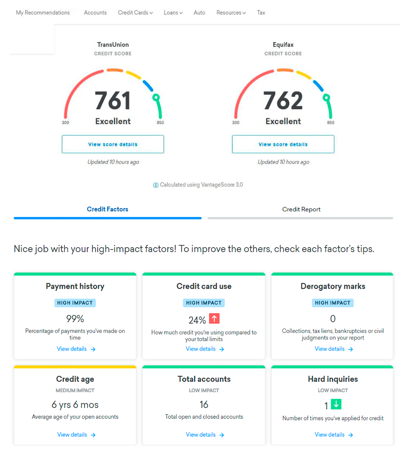 В приложении Credit Karma можно бесплатно следить за своим рейтингом. Здесь отмечают количество проверок и открытых счетов. Еще можно проверить шансы на получение новой кредитной карты, а также наблюдать за показателями: почему рейтинг повысился или понизился