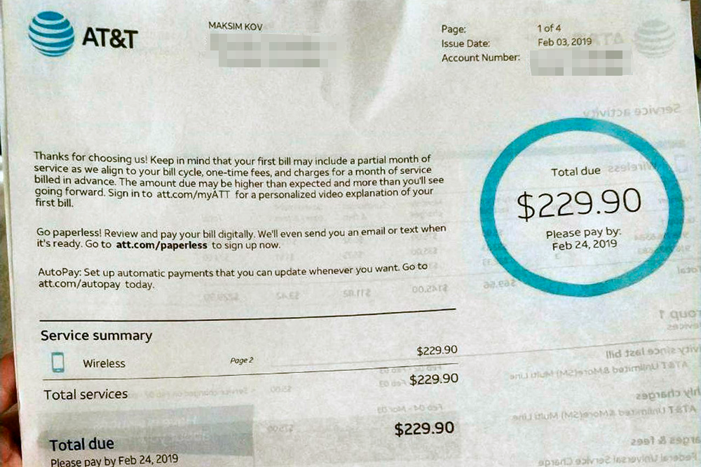Сейчас безлимитный тариф в AT&T стоит 35 $ (2507 <span class=ruble>Р</span>) в месяц плюс 15 $ (1074 <span class=ruble>Р</span>) за подключение. Тариф без интернета обойдется в 10 $ (750 <span class=ruble>Р</span>). Почему нам в первый раз предложили дорогой тариф — до сих пор вопрос