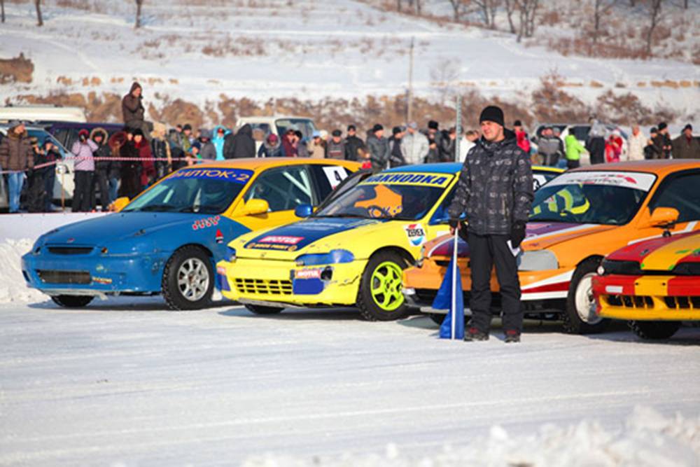 Автогонки по льду. Источник: Nr-citynews.ru