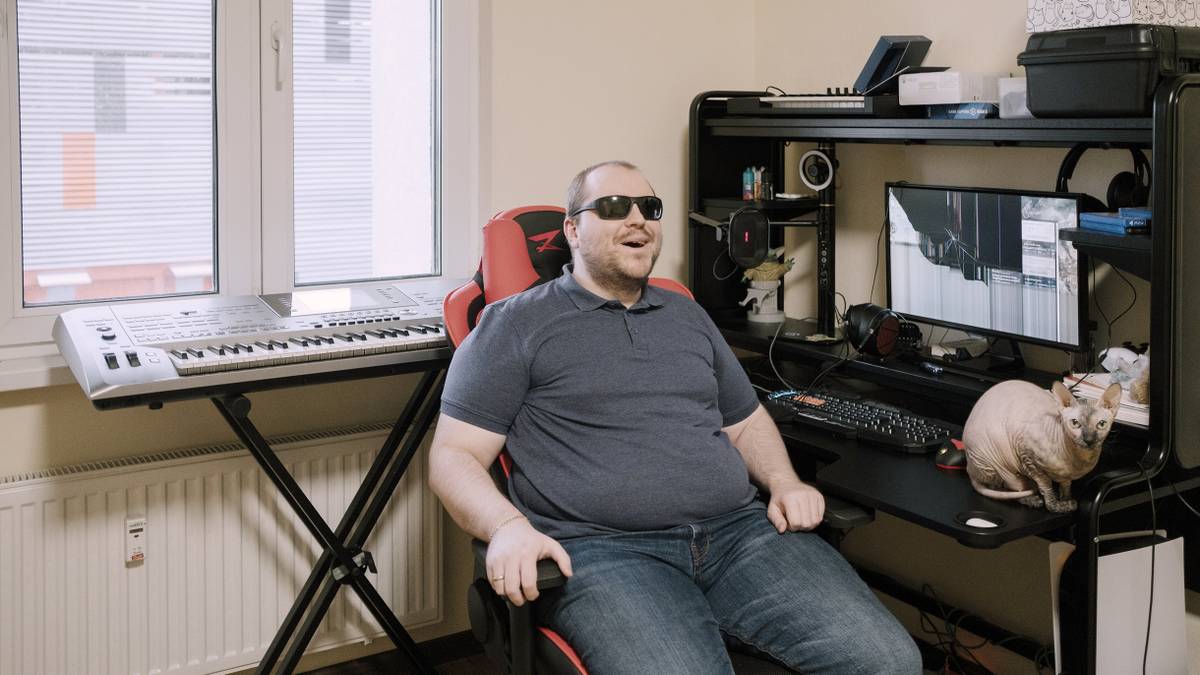 «Для меня игры — это такое небольшое социальное окно»: как играют геймеры с инвалидностью