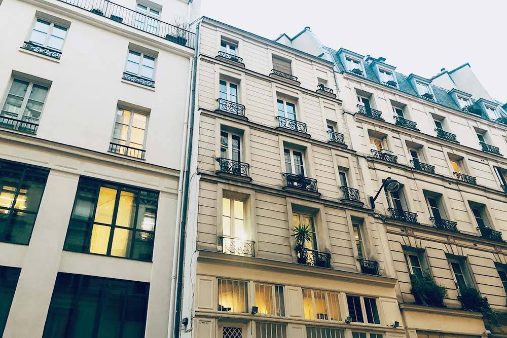 Сколько стоит жилье в париже в каком веке основан берлин