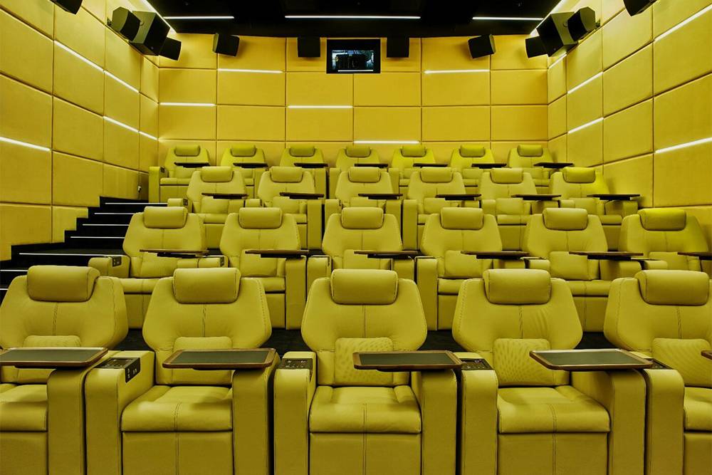 Мой зал был полностью желтым. «Миньоны» смотрелись&nbsp;бы в нем очень атмосферно. Источник:&nbsp;cinema.moscow