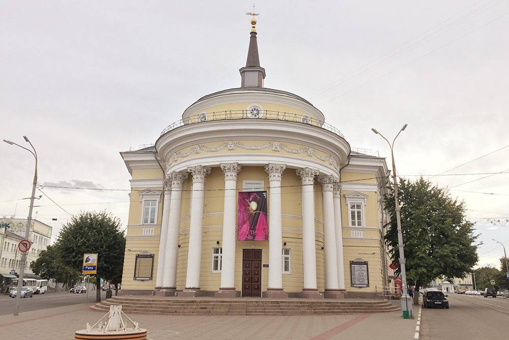 Свободное пространство площадь карла маркса 2 фото