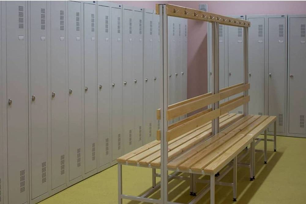 Подобные шкафчики были у дочерей в начальной школе. Источник:&nbsp;evorastroi.ru