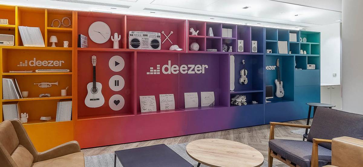 Конкурент Spotify — сервис Deezer — выйдет на биржу с оценкой в миллиард евро