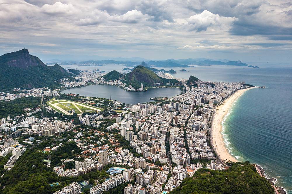 Смотреть на Рио-де-Жанейро с высоты незабываемо