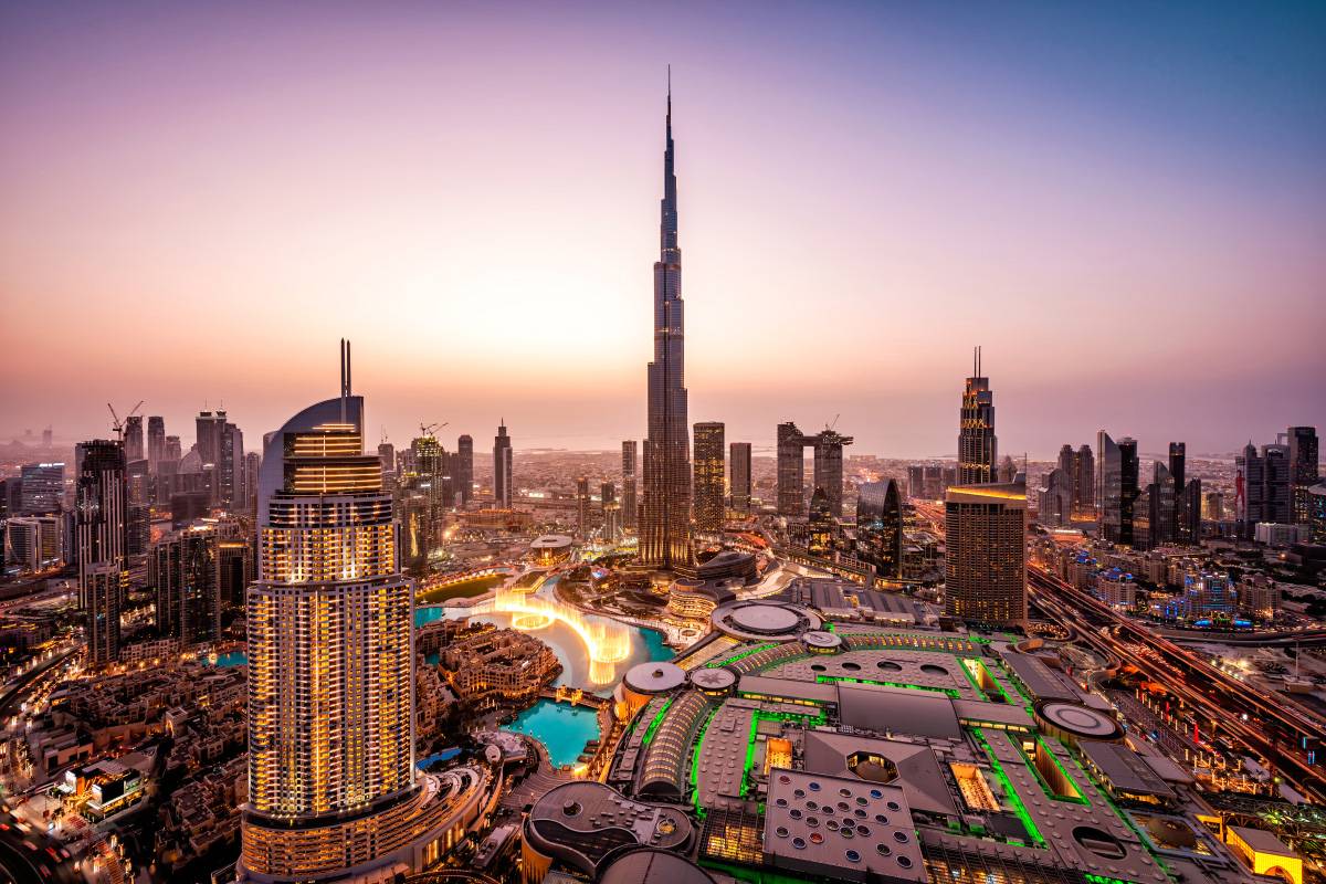 Бурдж-Халифа и другие небоскребы в Дубае. Источник:&nbsp;Mo Azizi / Shutterstock