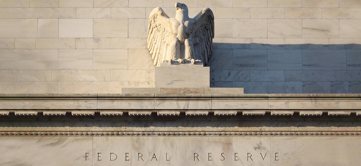 ФРС США подняла ставку до 0,25—0,5%. Банк запланировал еще шесть повышений в 2022 году