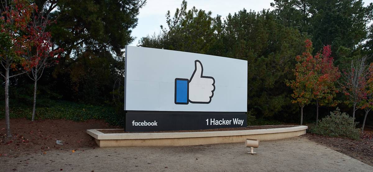 Квартальный отчет Facebook: слабый прогноз и байбэк на 50 млрд долларов