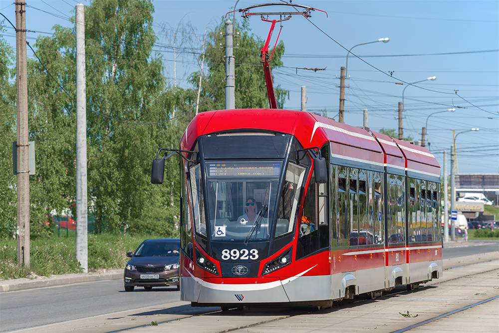 Так выглядят почти все трамваи маршрута № 60. Фото: Karasev Viktor / Shutterstock