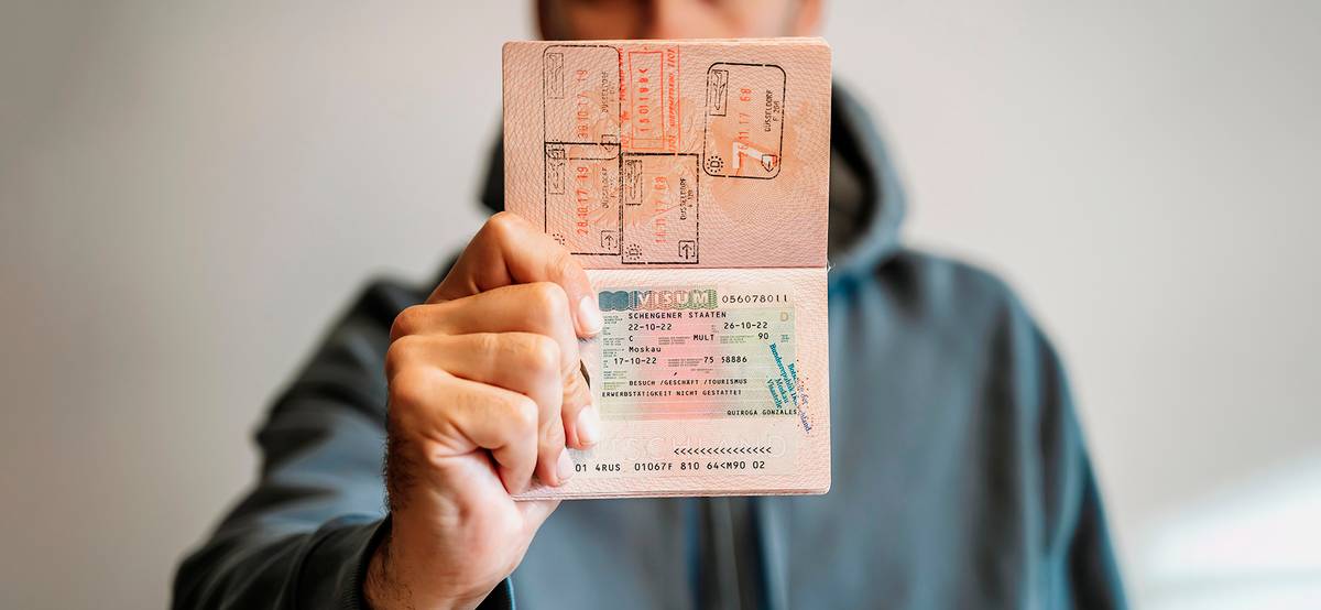 Латвия, Литва и Эстония закроют въезд для туристов из России с шенгенскими визами