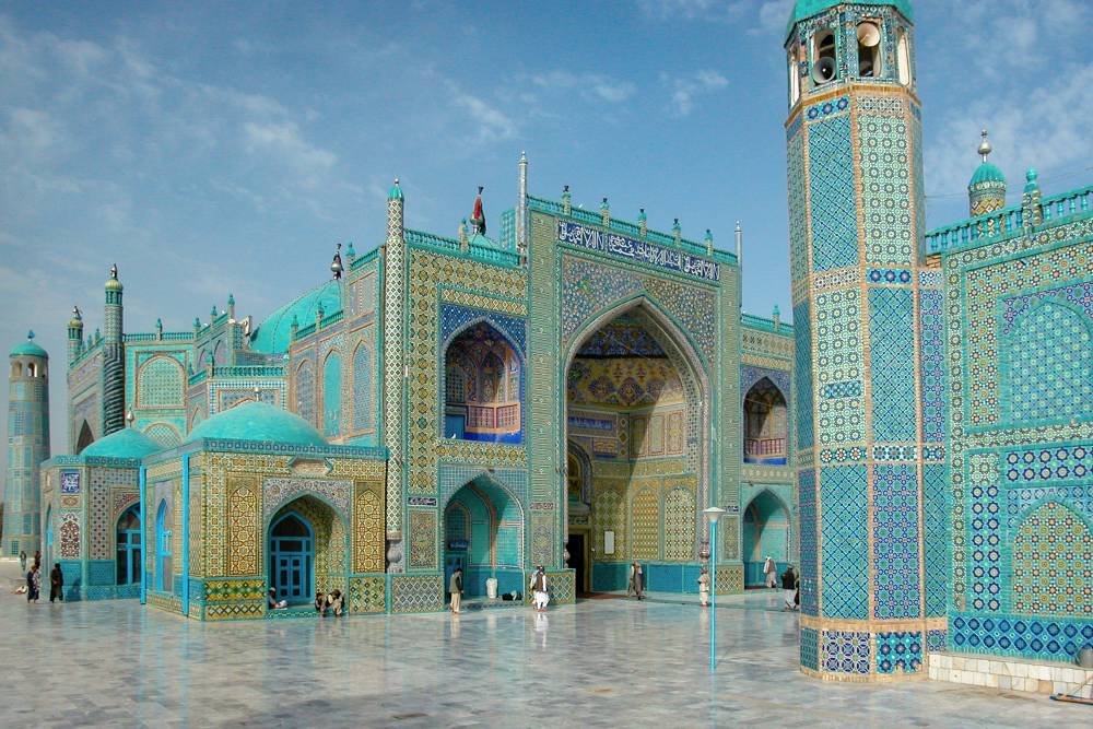 Голубая мечеть в Мазари-Шарифе. Источник:&nbsp;timsimages.uk / Shutterstock