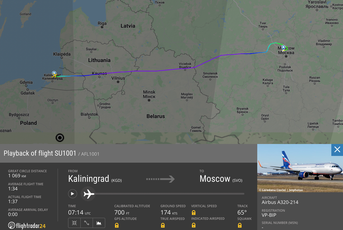 Сколько лететь на самолете до калининграда. Маршрут самолета Москва Калининград на карте 2022. Самолет Москва Калининград. Москва Калининград маршрут самолета. Из Москвы в Калининград на самолете.