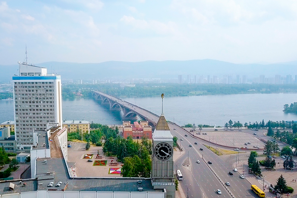 Иногда утренний туман трудно отличить от смога. Автор: Maykova Galina / Shutterstock