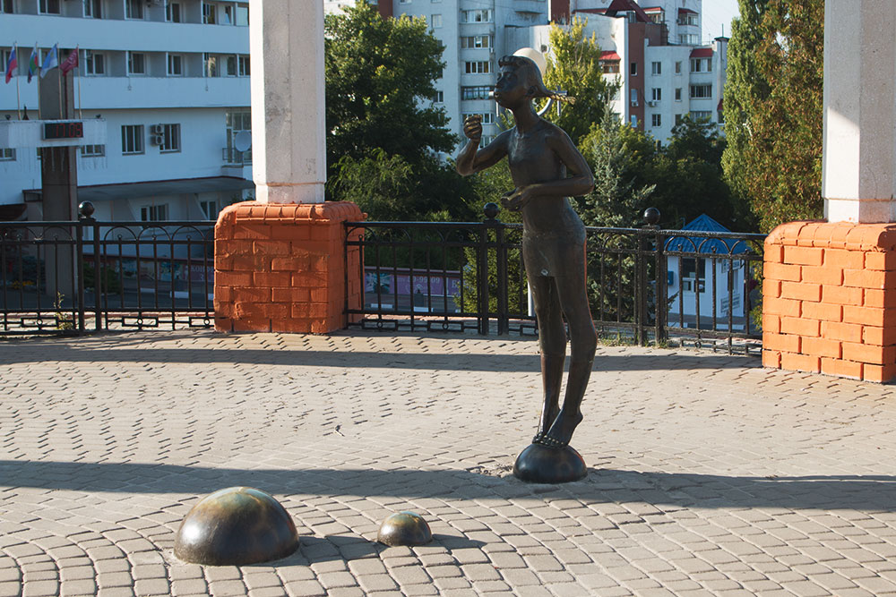Девочка с мыльными пузырями