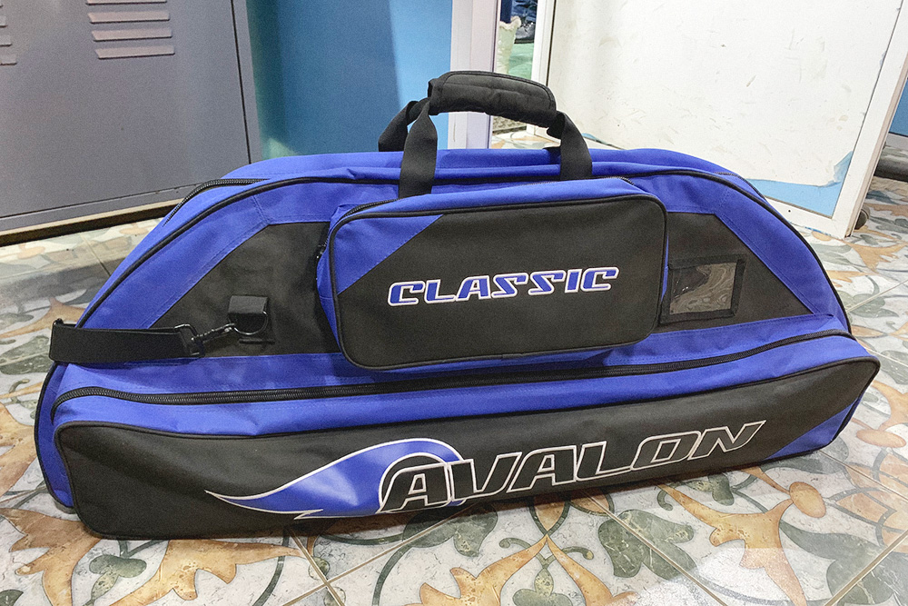 У меня недорогой мягкий чехол Avalon Classic за 34,99 £