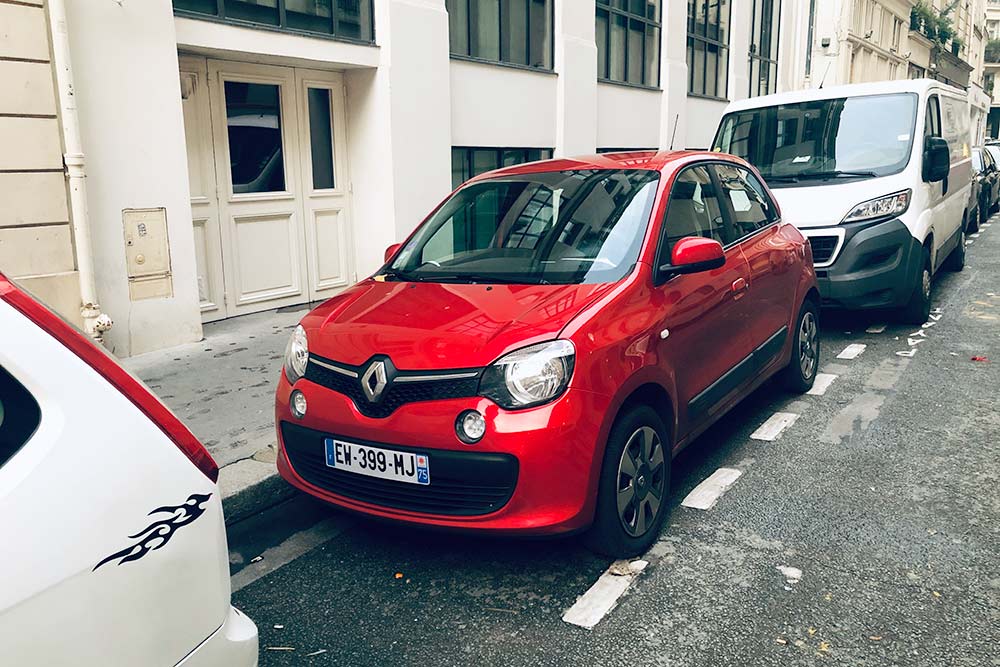 Бензиновая Renault Twingo, не продается на российском рынке