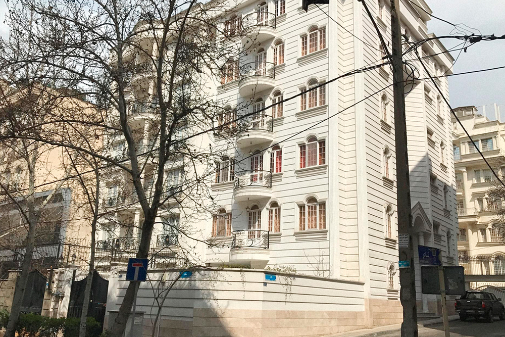 И это тоже обычный жилой дом