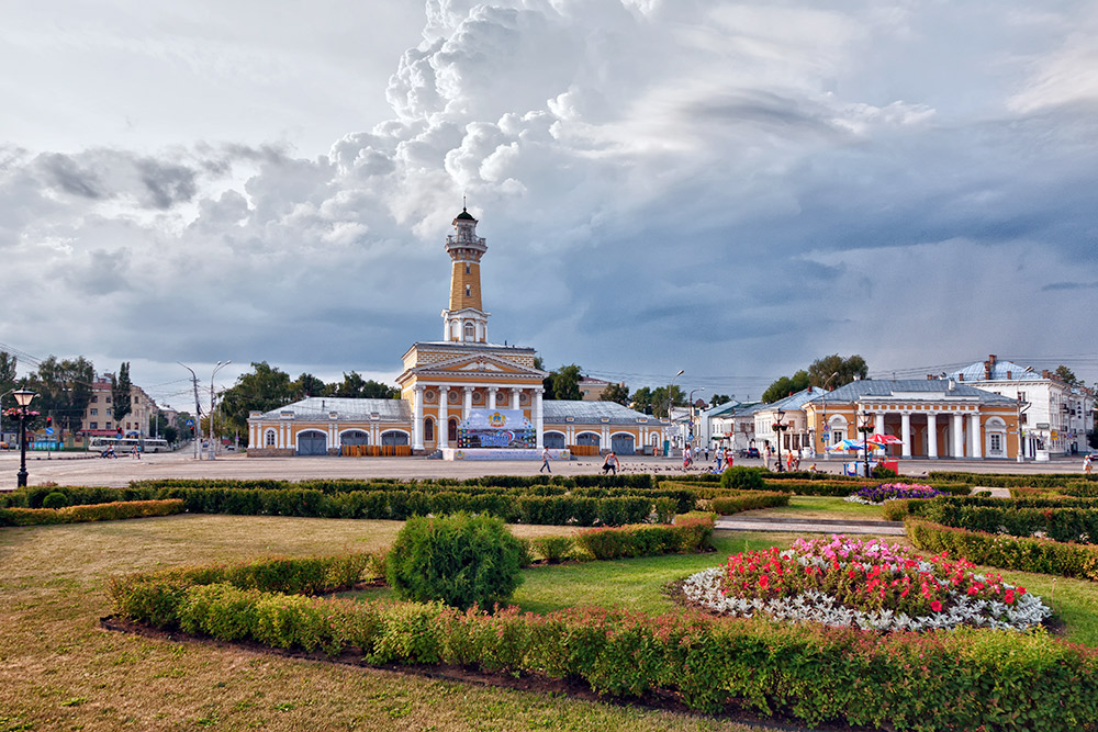 Высота смотровой башни — 35 метров, как одиннадцатиэтажный дом. Фото: HelloSvet / Shutterstock