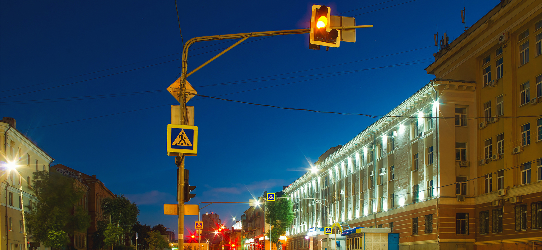 Светофоры в Москве больше не мигают желтым по ночам