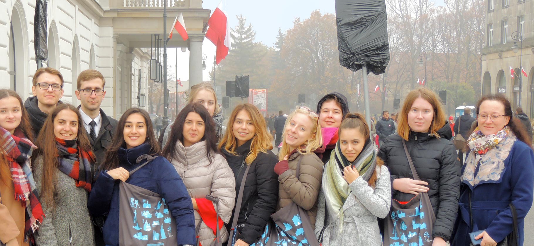 Как студенту из России бесплатно съездить в Польшу