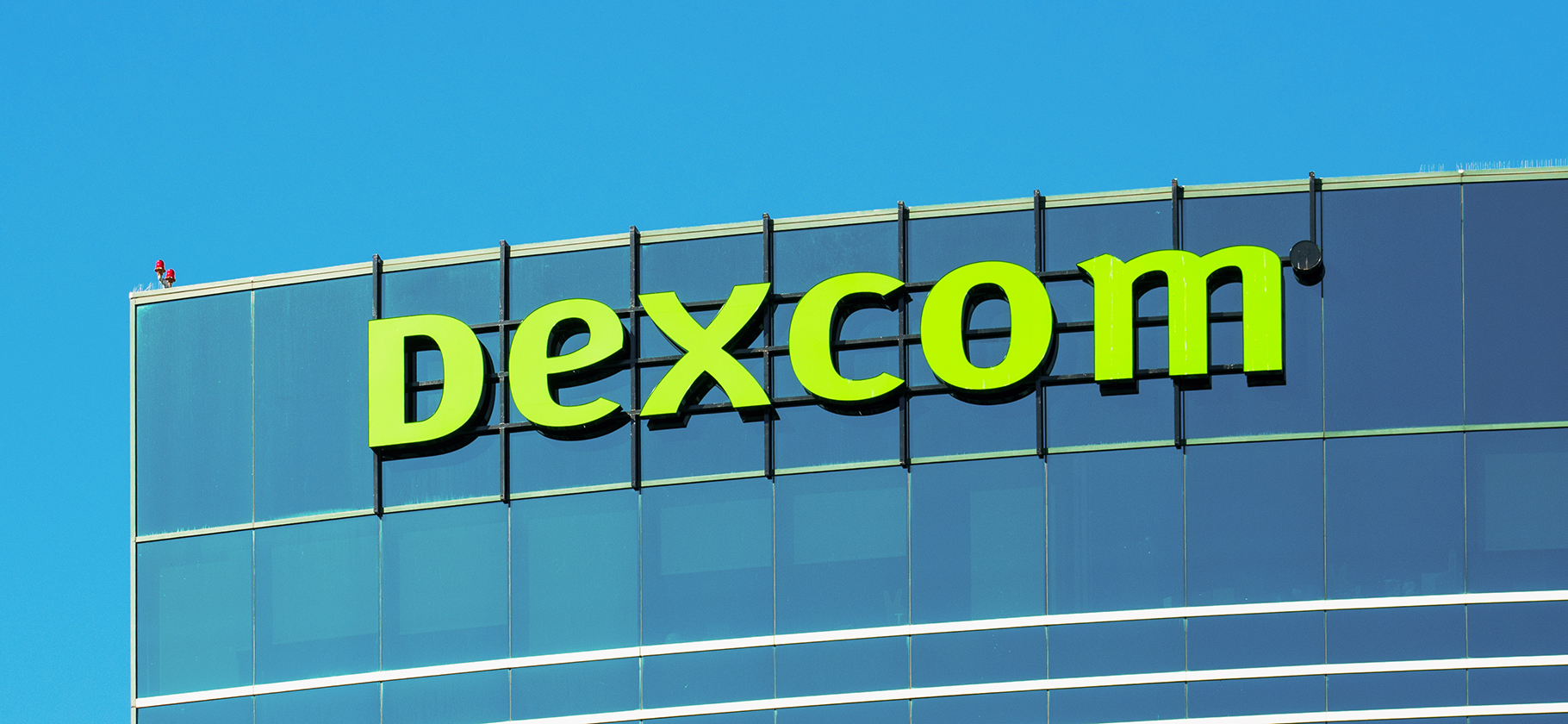 Пачка инвестновостей: DexCom и Insulet, слияния золотодобытчиков, рабочие руки