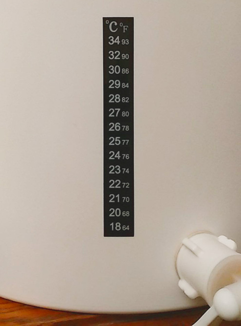 Термонаклейка стоит 200 <span class=ruble>Р</span>