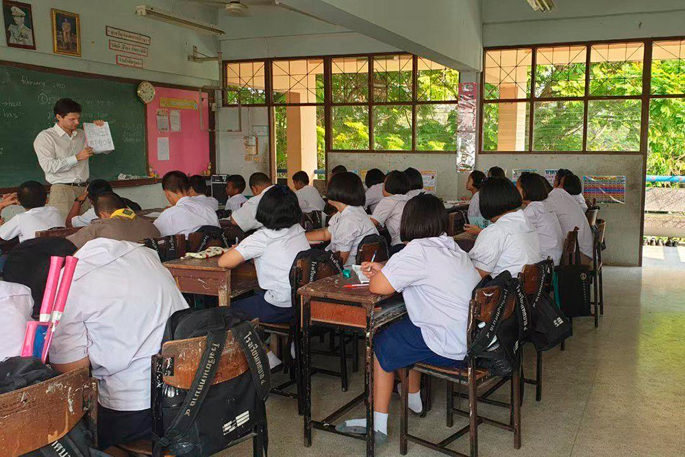 Вот так выглядит преподавание в тайских классах