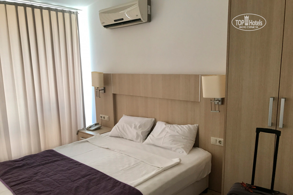 В Munamar Beach Residence номера были чистыми и аккуратными, но никаких развлечений в отеле не было. Номер нас устроил, поэтому фотографировать его мы не стали. Фото: отзыв туриста на Tophotels